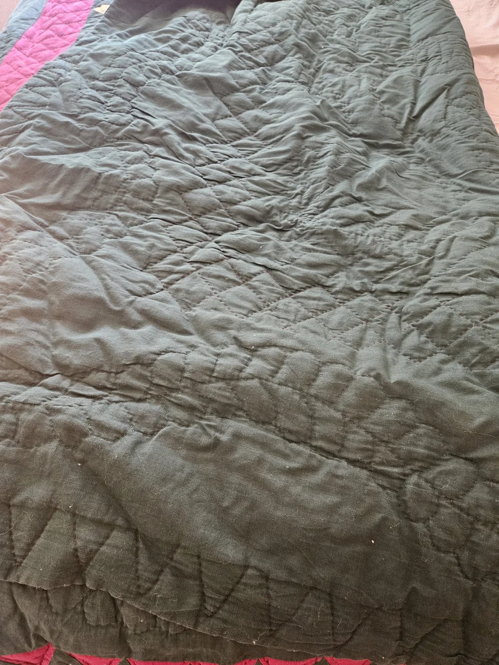 Vintage Green and Red Quilted Bedspread - Cabin Star Pattern